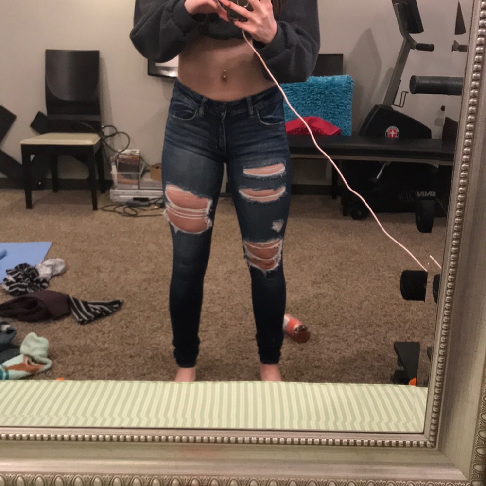 American Eagle, ripped skinny jeans